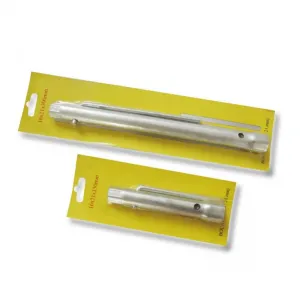 Clé à bougie pour barre tubulaire